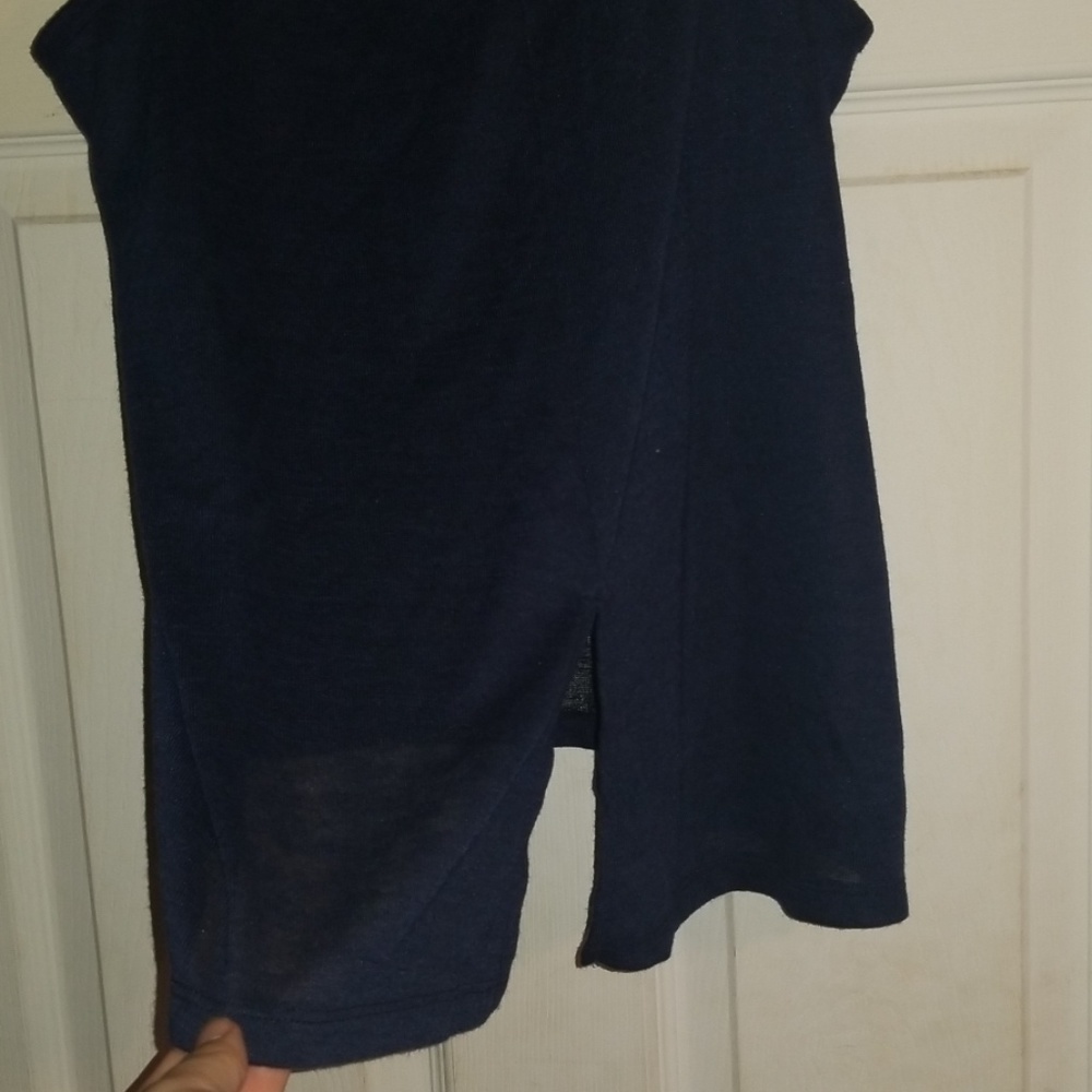 Sheer Tank - Picture 4 of 4
